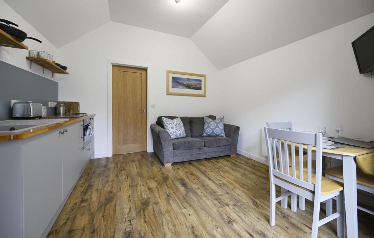 Fort William Chalet ภายนอก รูปภาพ